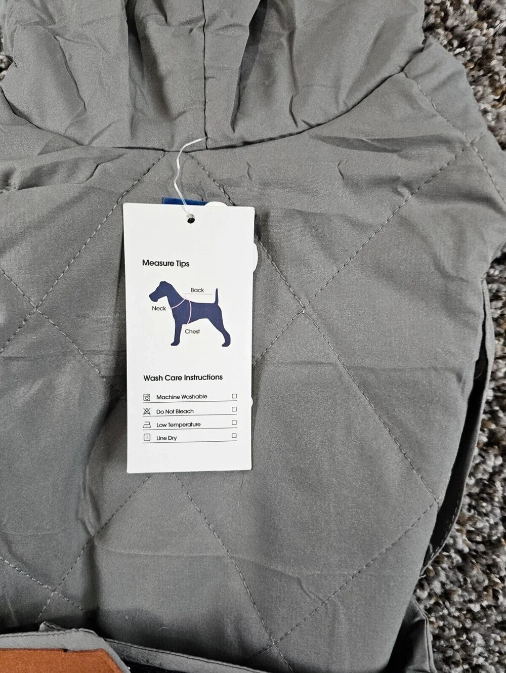 FUAMEY branded quilted dog winter coat with a faux fur-lined hood Sz S Gray NEW